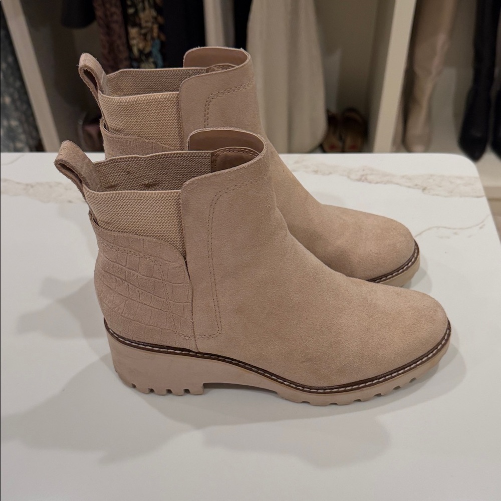 Dolce Vita Tan Booties - Picture 3 of 4
